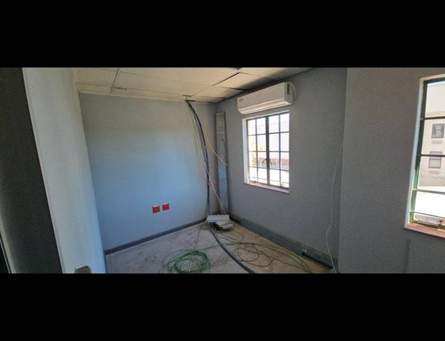 INDUSTRIAL PROPERTY TO RENT IN RANDJESFONTEIN